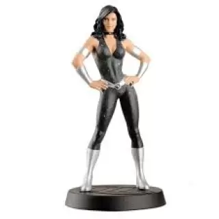  COLEÇÃO DE MINIATURAS DC COMICS 20 - DONNA TROY