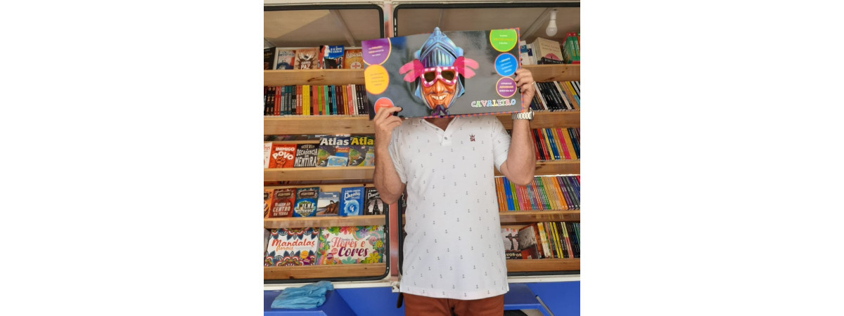 Feira do Livro Móvel em Novo Horizonte / SP