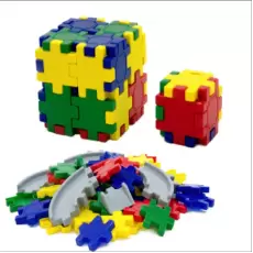 Baú Brinque Formas Big Star c/ 212 Peças Baú Brinque Formas Big Star c/ 212 Peças